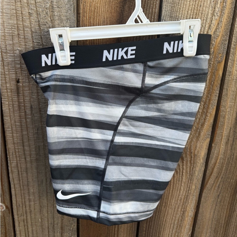 Nike Light Gray & Black Dri-FIT Compression Shorts